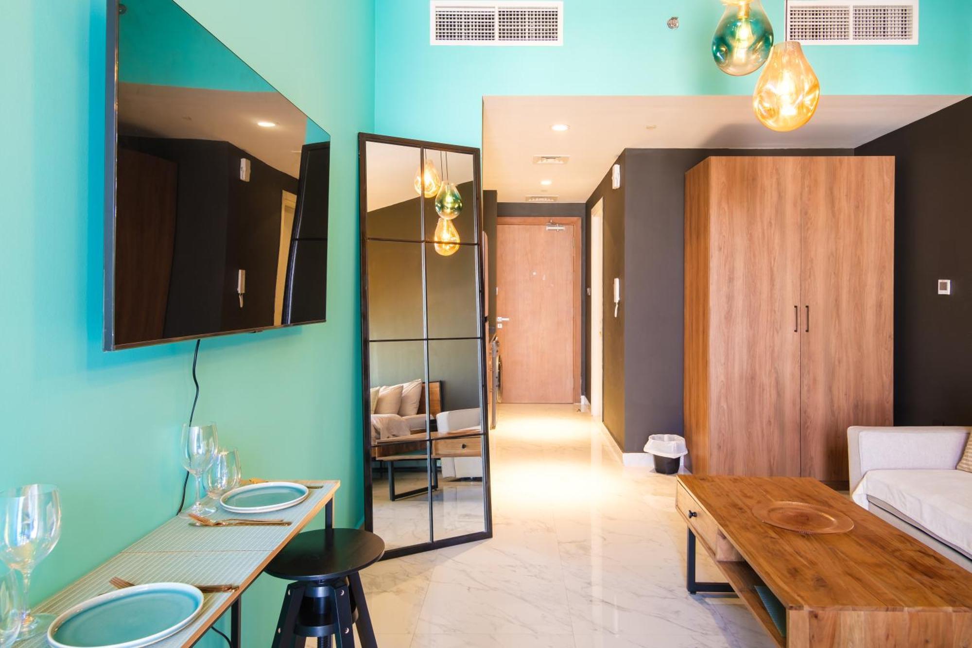 Ferienwohnung Industrial Chic Retreat Al Qurayyah Exterior foto