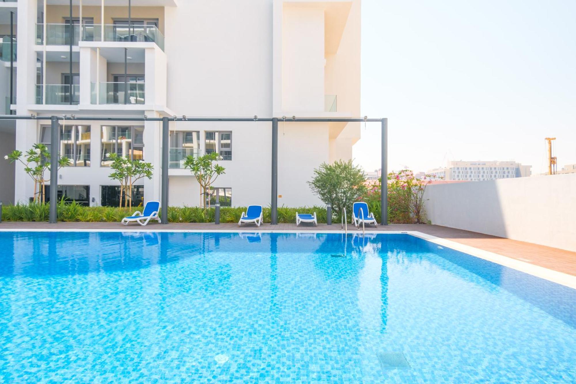 Ferienwohnung Industrial Chic Retreat Al Qurayyah Exterior foto